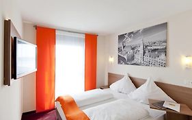 Mcdreams Hotel Moenchengladbach