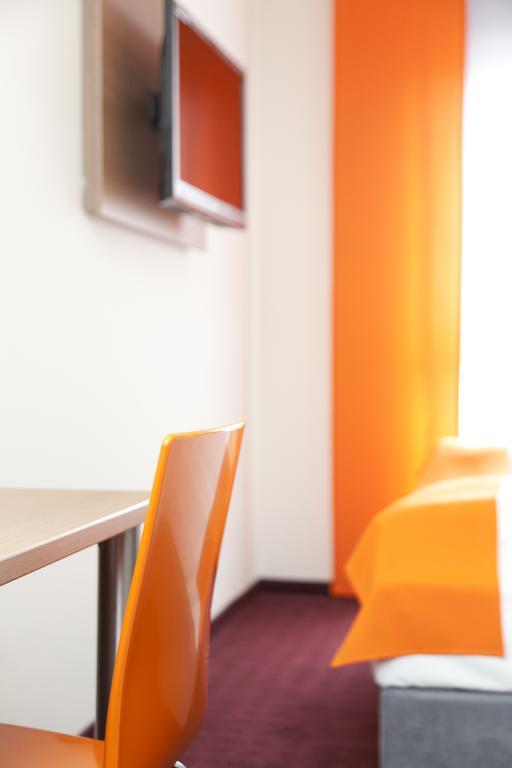 Mcdreams Hotel Moenchengladbach Dış mekan fotoğraf